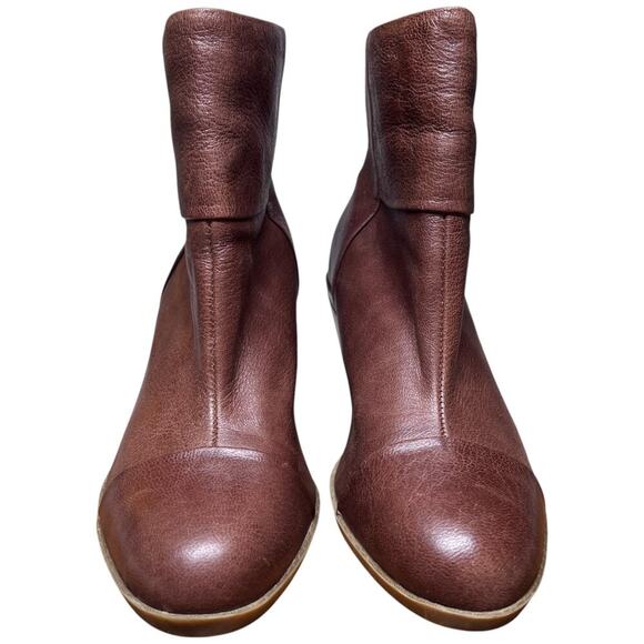 BANDOLINO Joined To Me Women's Size 8 Brown Leather Cap Toe Booties Ankle - Picture 8 of 13